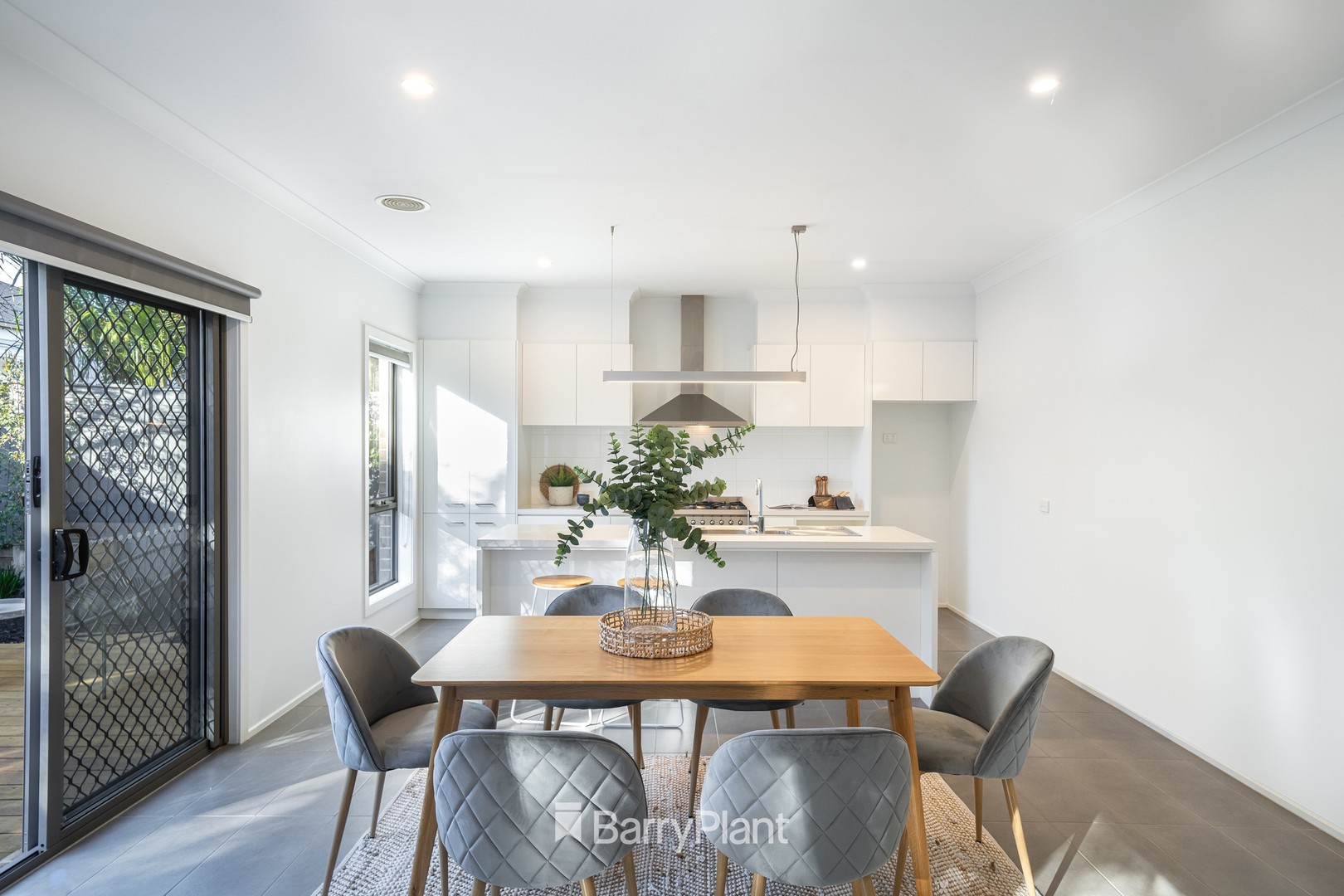 2/14 Roslyn RoadBelmont, VIC 3216, Belmont - Thumbnail 3