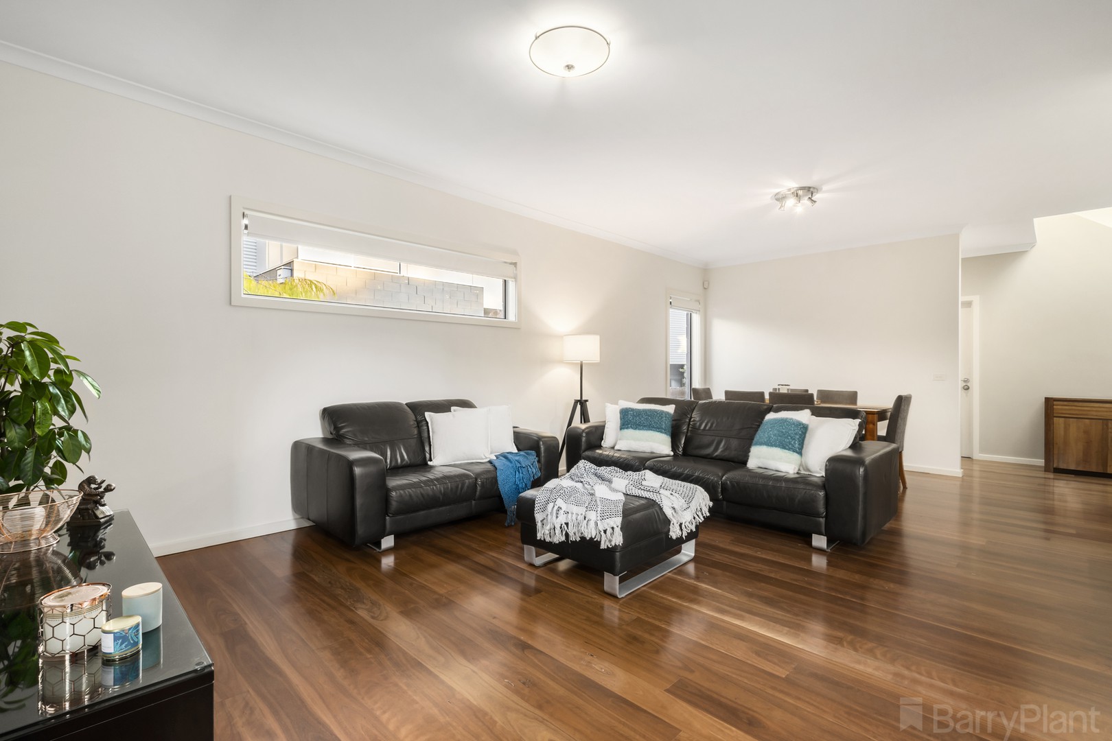 2/14 Ross Road, Croydon, VIC 3136, Croydon - Thumbnail 2