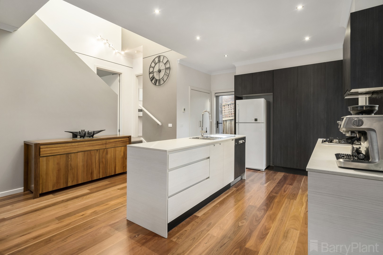 2/14 Ross Road, Croydon, VIC 3136, Croydon - Thumbnail 4