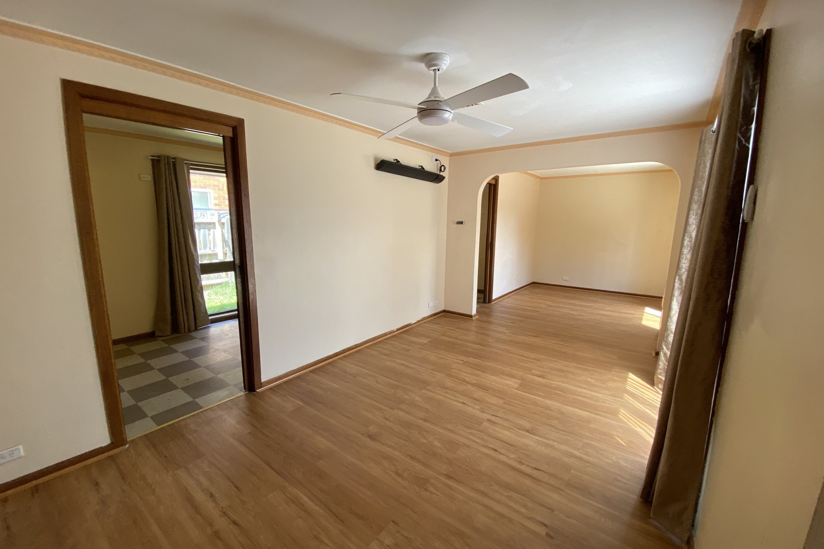 2/14 Stud Road, Dandenong, VIC 3175, Dandenong - Thumbnail 2