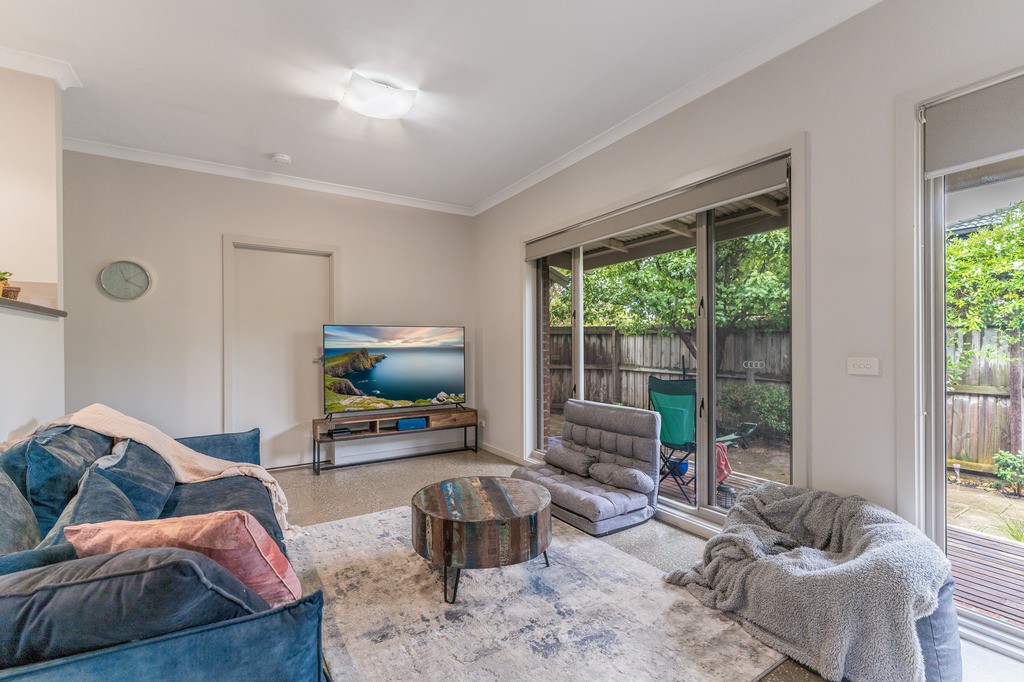 2/14 Walsh Grove, North Geelong, VIC 3215, North Geelong - Thumbnail 3