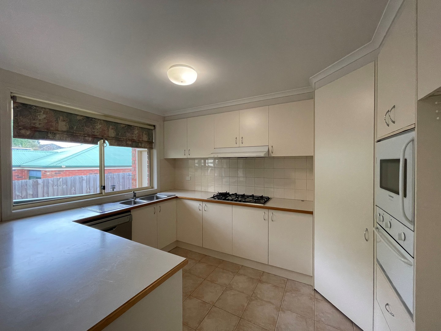 2/14 Wenwood Street, Ringwood East, VIC 3135, Ringwood East - Thumbnail 2