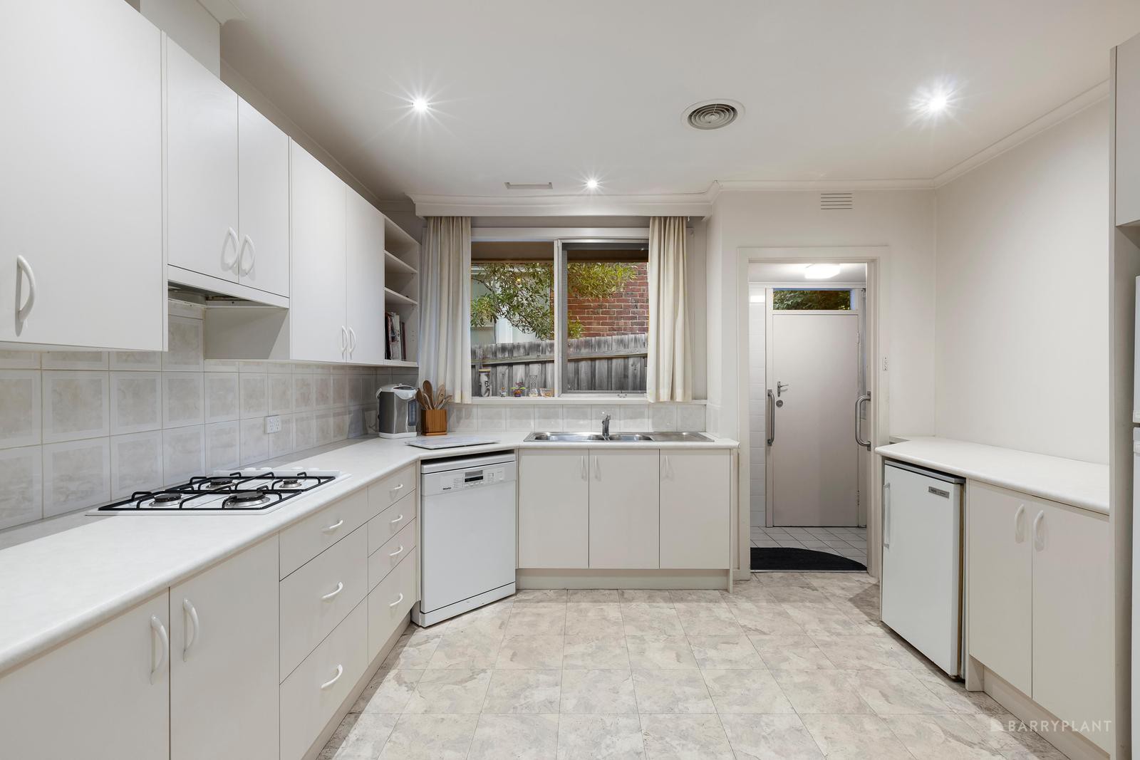 2/141 Marshall Street, Ivanhoe, VIC 3079, Ivanhoe - Thumbnail 3