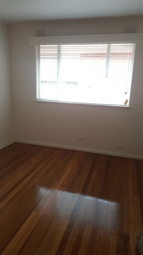 2/142 Barrow Street, Coburg, VIC 3058, Coburg - Thumbnail 2