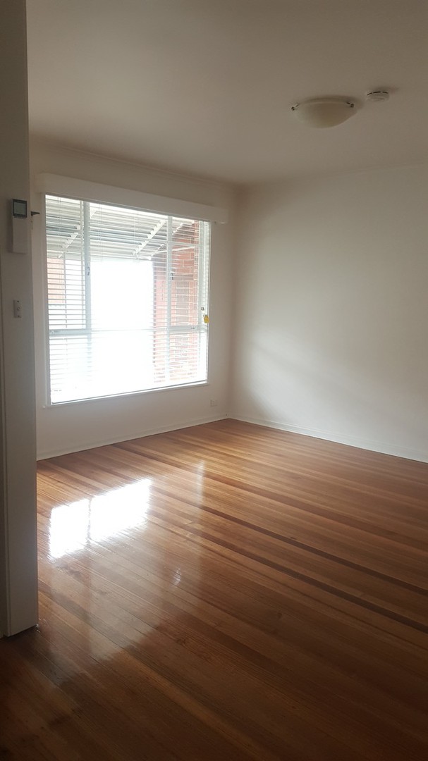2/142 Barrow Street, Coburg, VIC 3058, Coburg - Thumbnail 3