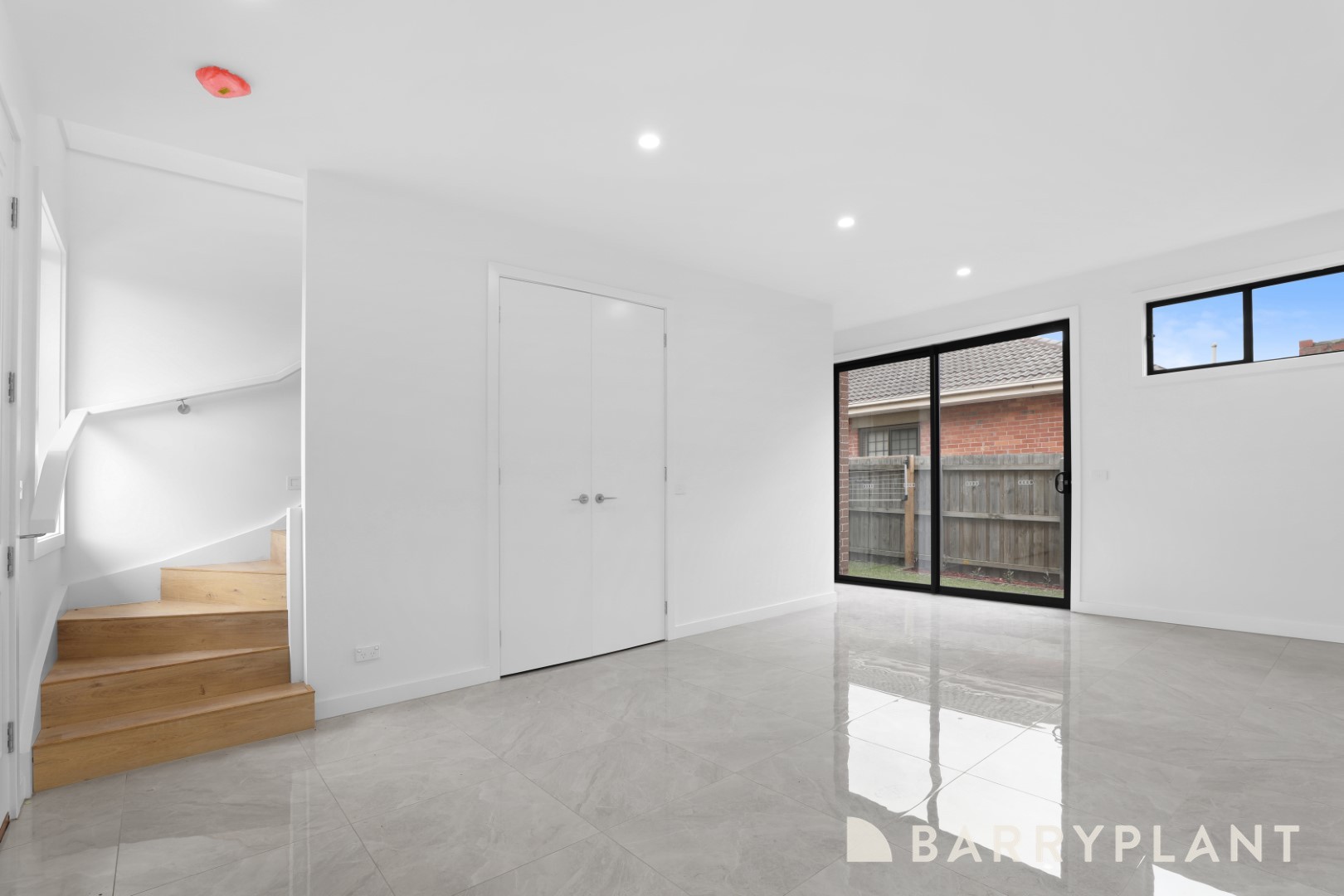 2/143 Springvale Road, Springvale, VIC 3171, Springvale - Thumbnail 4