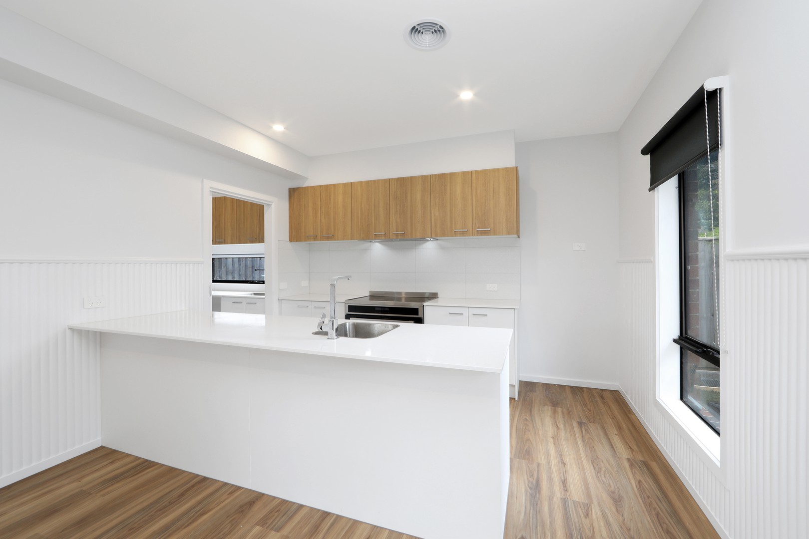 2/144 Dandelion Drive, Rowville, VIC 3178 - Thumbnail 2 - 04/06/2026