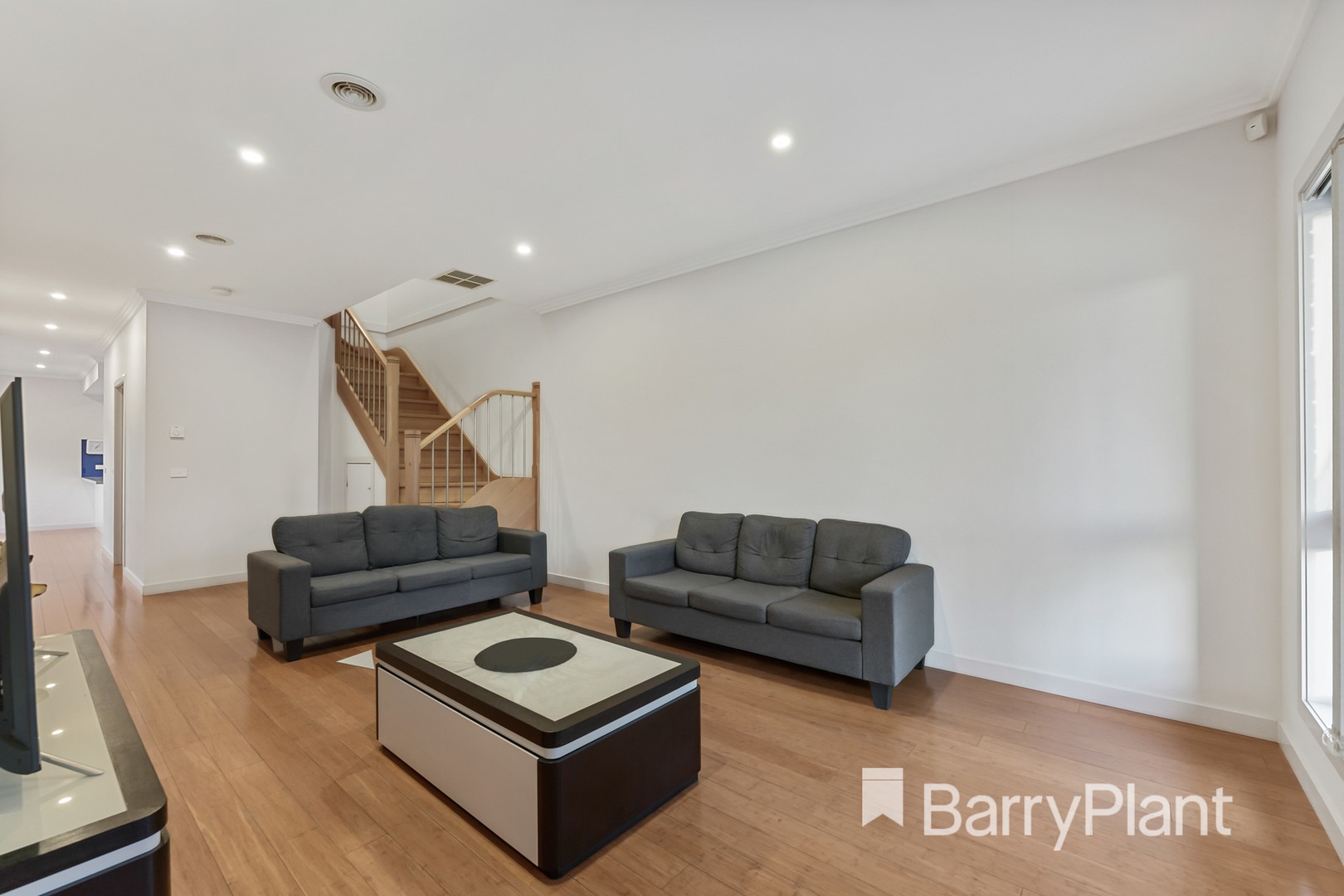 2/144 William StreetSt Albans, VIC 3021, St Albans - Thumbnail 6