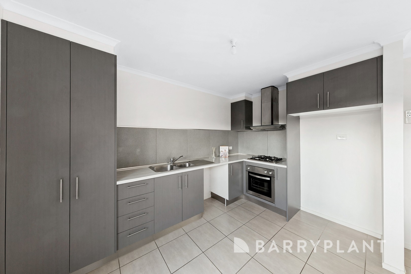 2/145 Fox Street, St Albans, VIC 3021, St Albans - Thumbnail 5