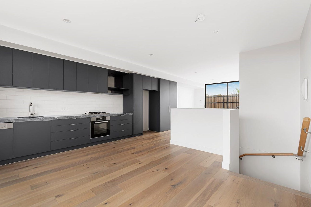 2/146 Beverley Street, Doncaster East, VIC 3109, Doncaster East - Thumbnail 2