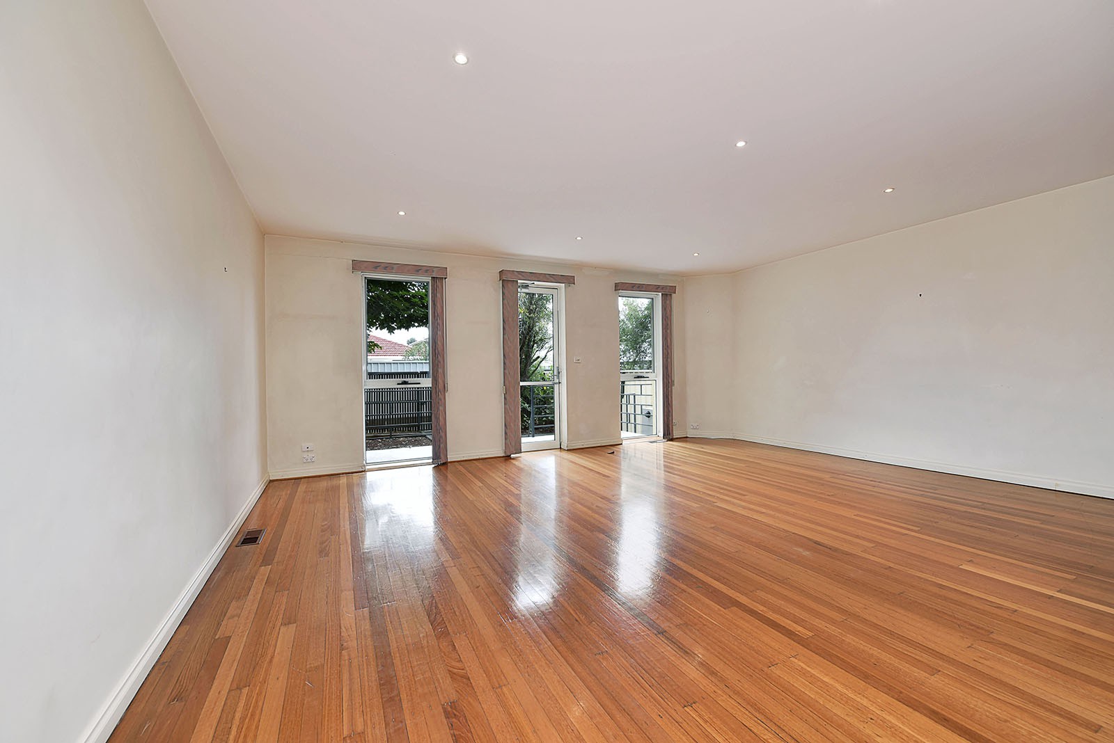 2/15-19 Fosters Road, Keilor Park, VIC 3042, Keilor Park - Thumbnail 3