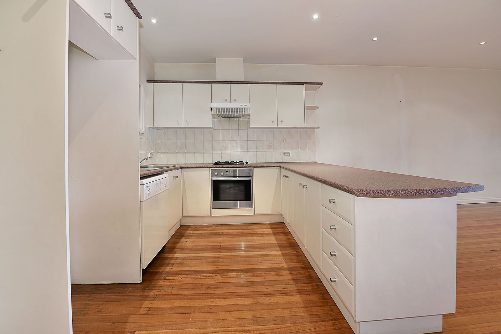 2/15-19 Fosters Road, Keilor Park, VIC 3042, Keilor Park - Thumbnail 4