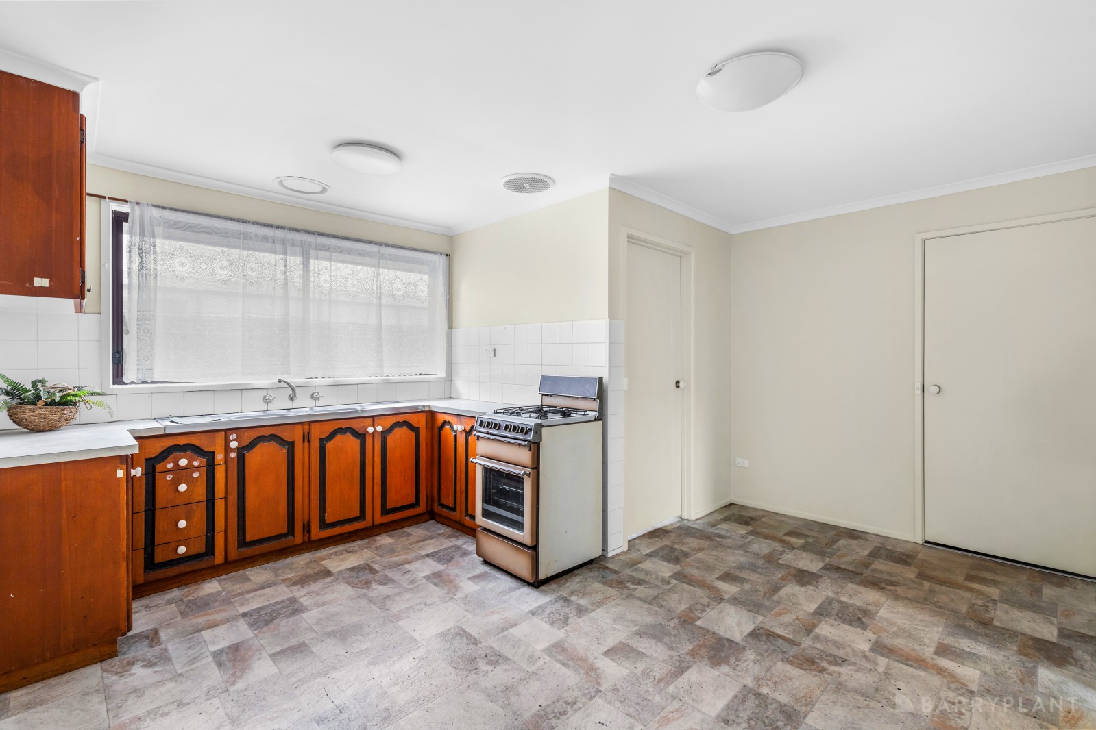 2/15 Allan Street, Noble Park, VIC 3174, Noble Park - Thumbnail 3