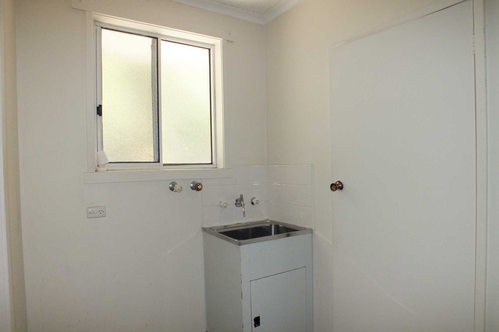 2/15 Aquila Court, Ballarat North, VIC 3350, Ballarat North - Thumbnail 6