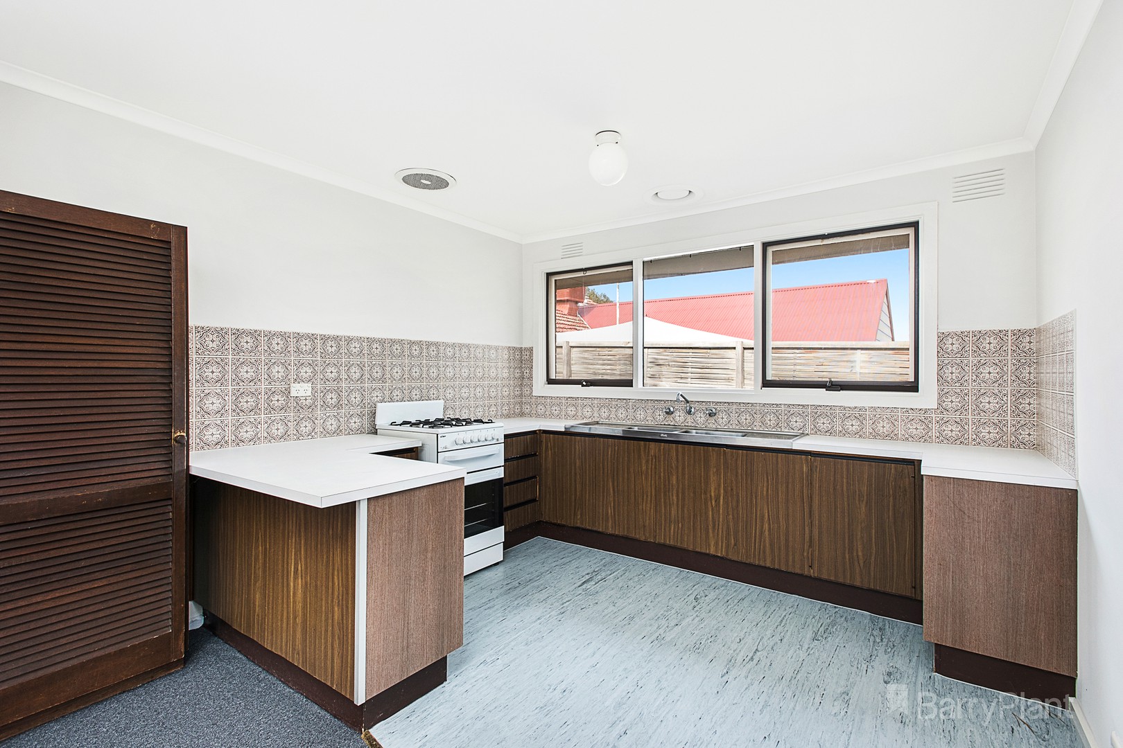 2/15 Avenza Street, Mentone, VIC 3194, Mentone - Thumbnail 2