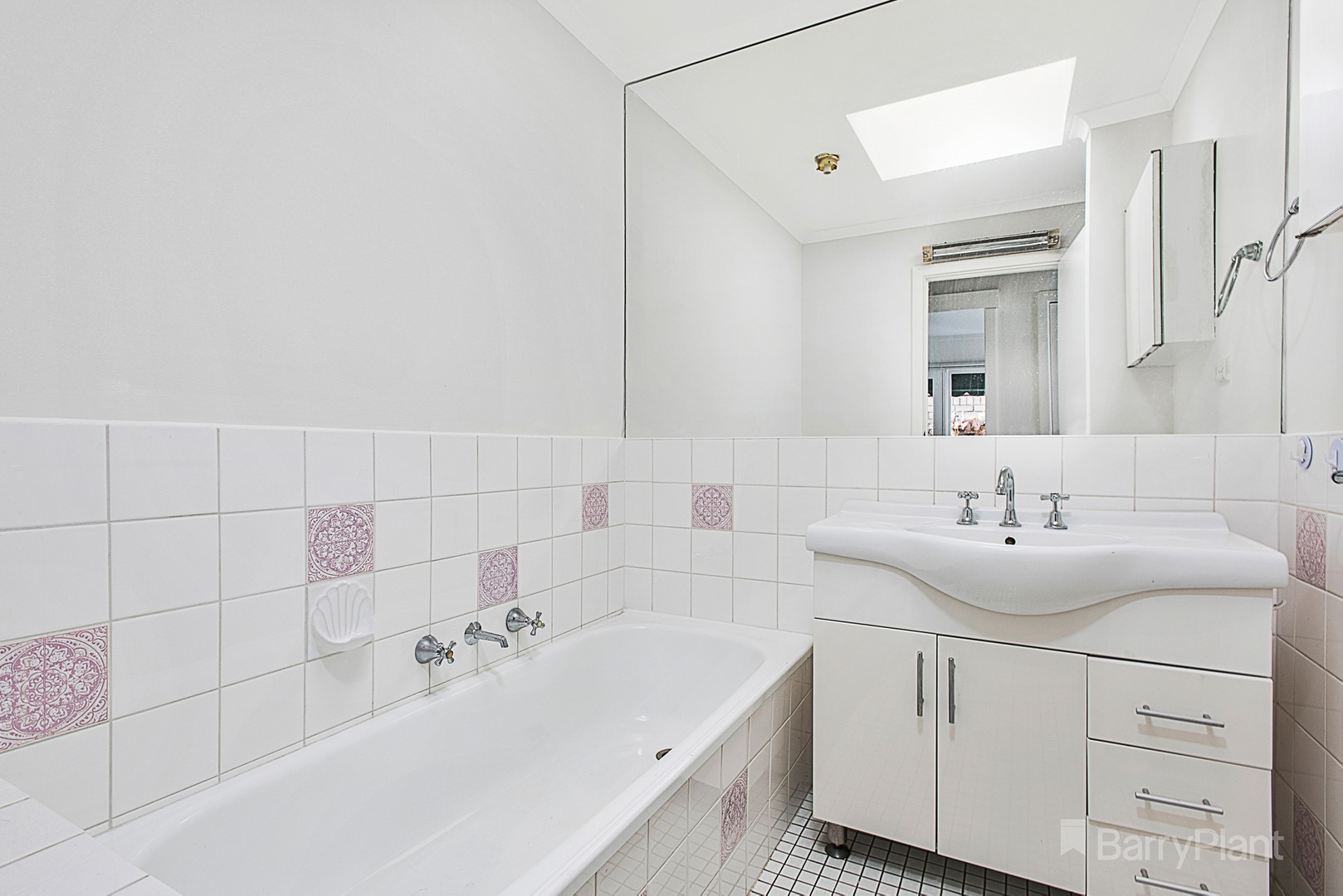 2/15 Avenza Street, Mentone, VIC 3194, Mentone - Thumbnail 5