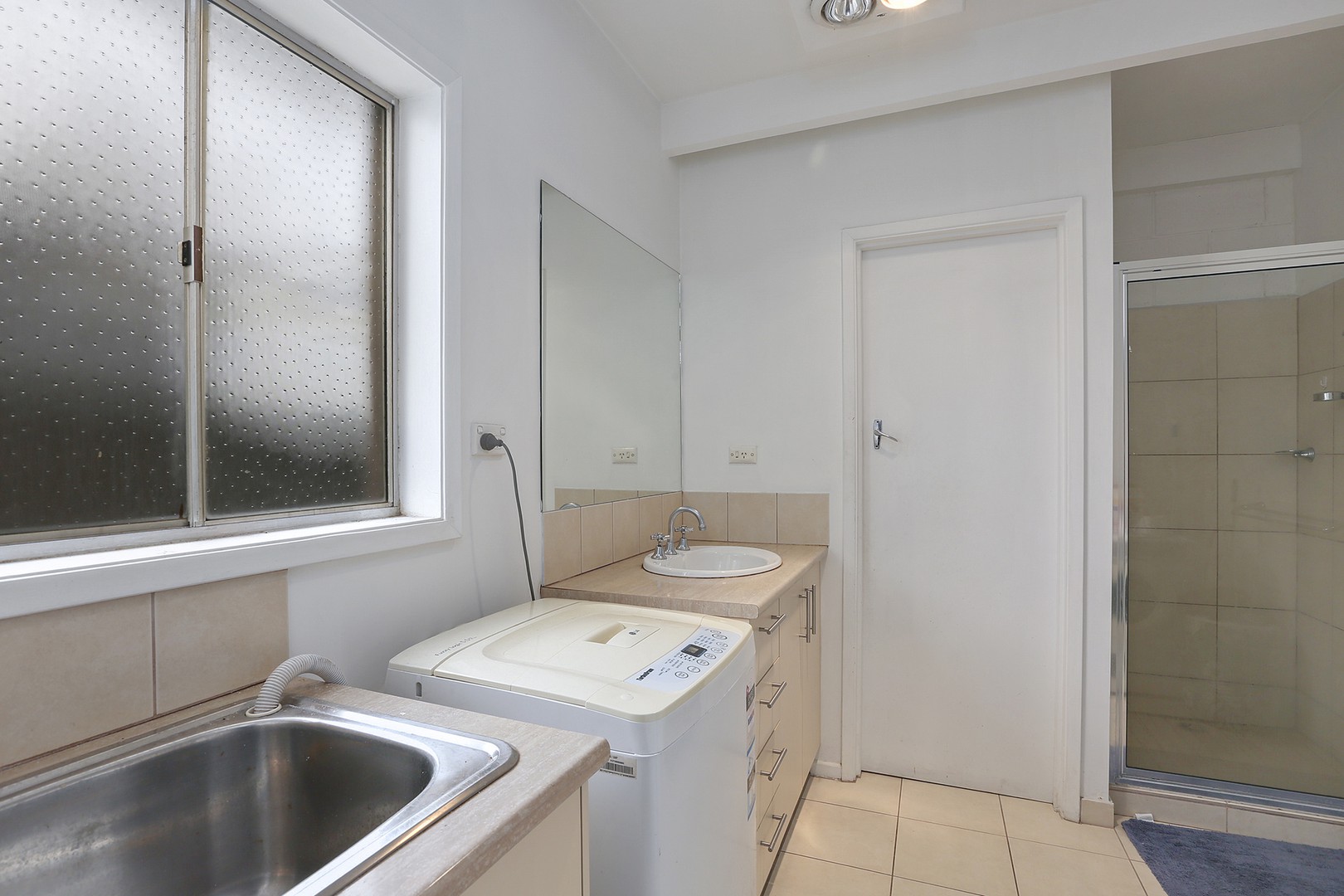 2/15 Buxton RoadHerne Hill, VIC 3218, Herne Hill - Thumbnail 4