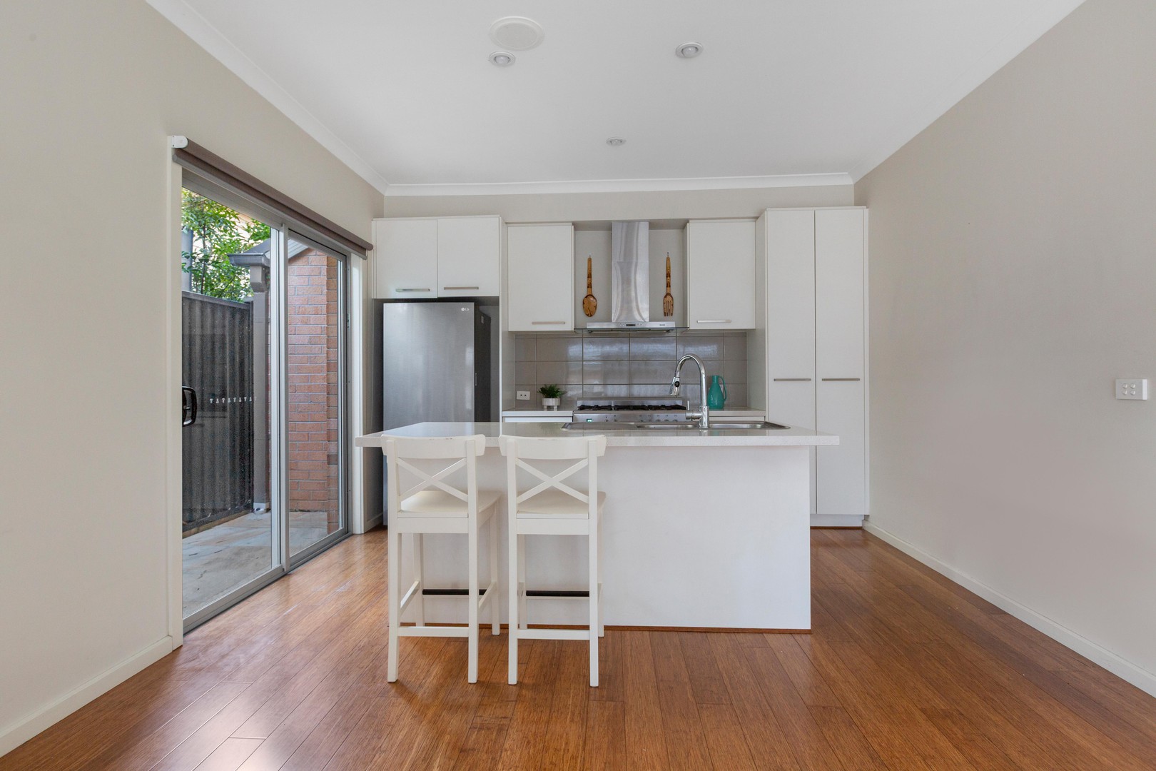 2/15 Cecil Street, Eltham, VIC 3095, Eltham - Thumbnail 7