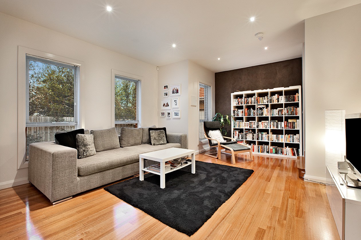 2/15 Collins Street, Preston, VIC 3072, Preston - Thumbnail 3
