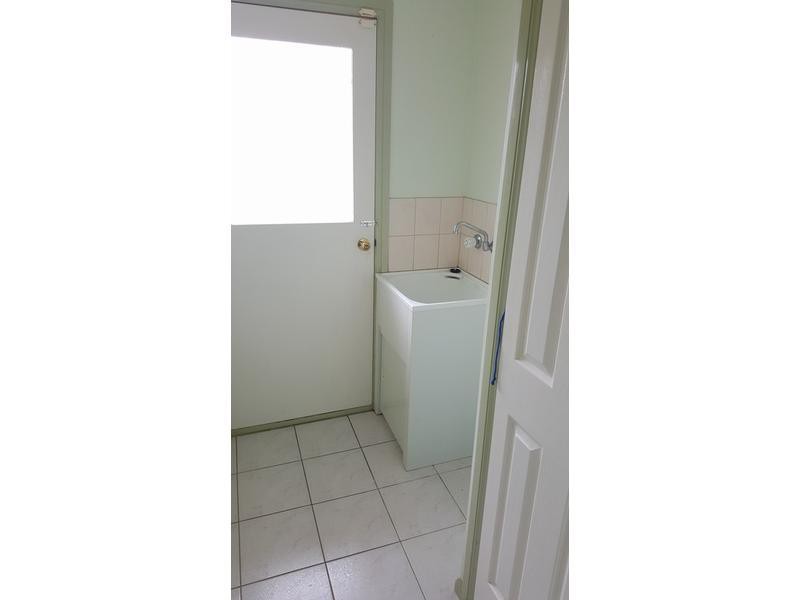2/15 Craigielea Avenue, St Albans, VIC 3021, St Albans - Thumbnail 5