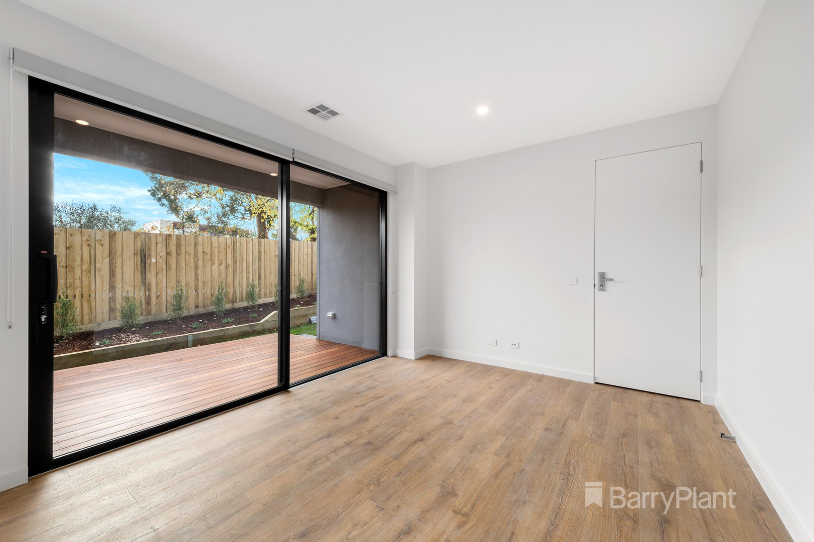 2/15 Dunfield Avenue, Mitcham, VIC 3132, Mitcham - Thumbnail 6