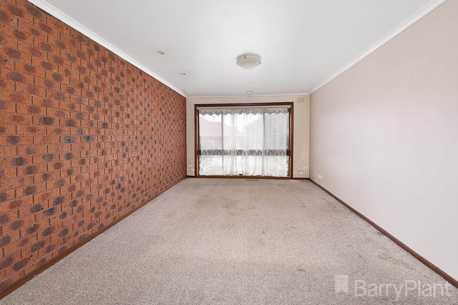 2/15 Dunstan Street, Preston, VIC 3072 - Thumbnail 2 - 10/10/2022