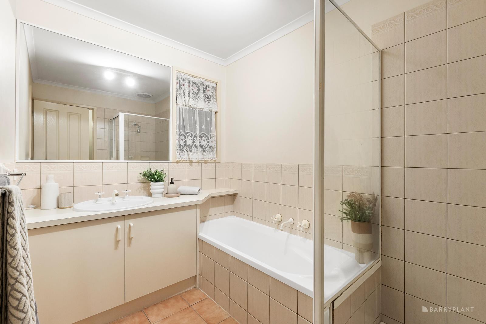 2/15 Emma Road, Croydon, VIC 3136, Croydon - Thumbnail 7