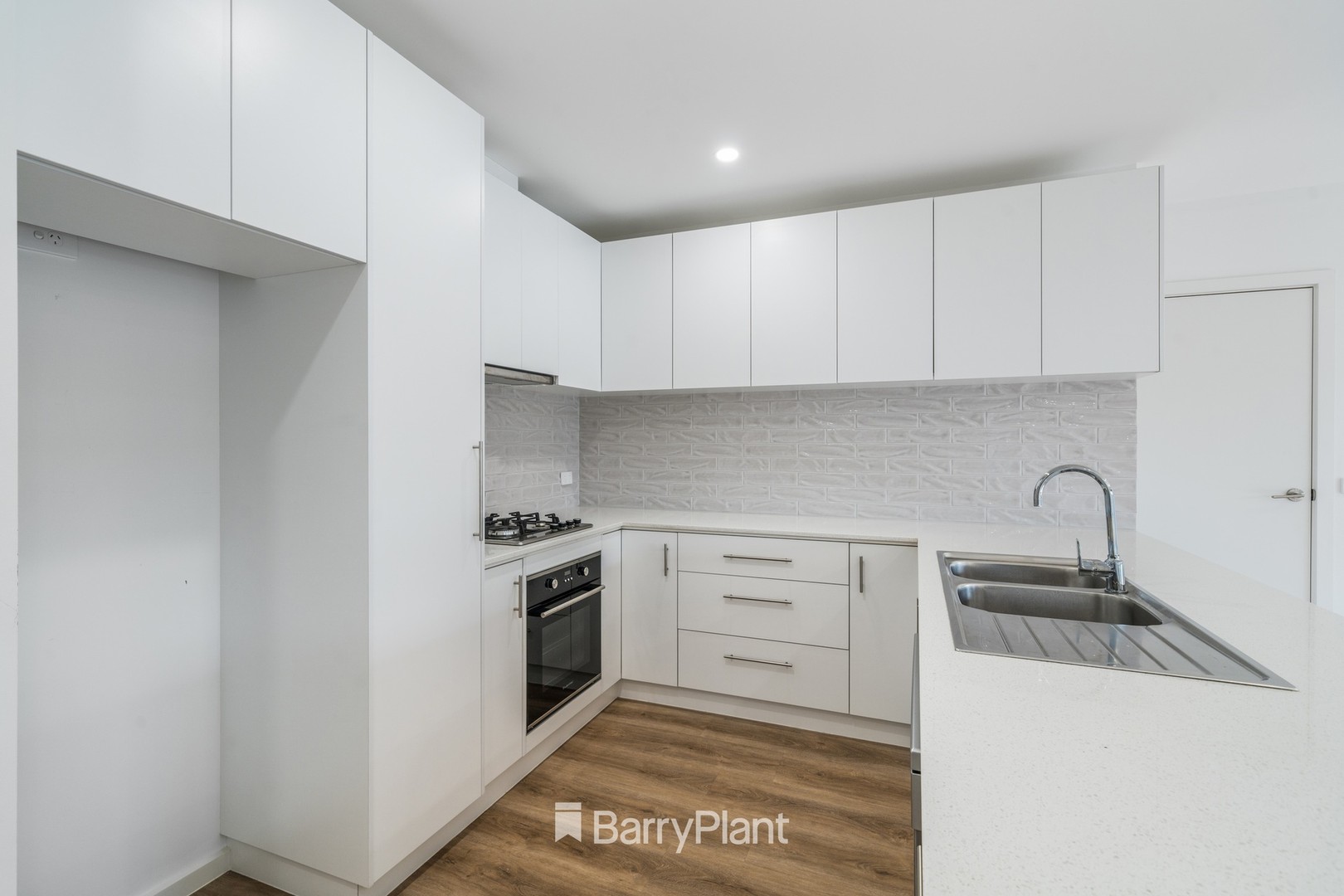 2/15 Matthews Street, Grovedale, VIC 3216, Grovedale - Thumbnail 2
