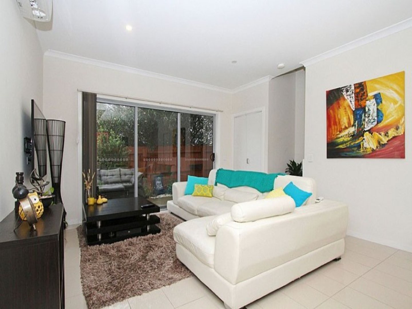 2/15 North Road, Reservoir, VIC 3073, Reservoir - Thumbnail 4