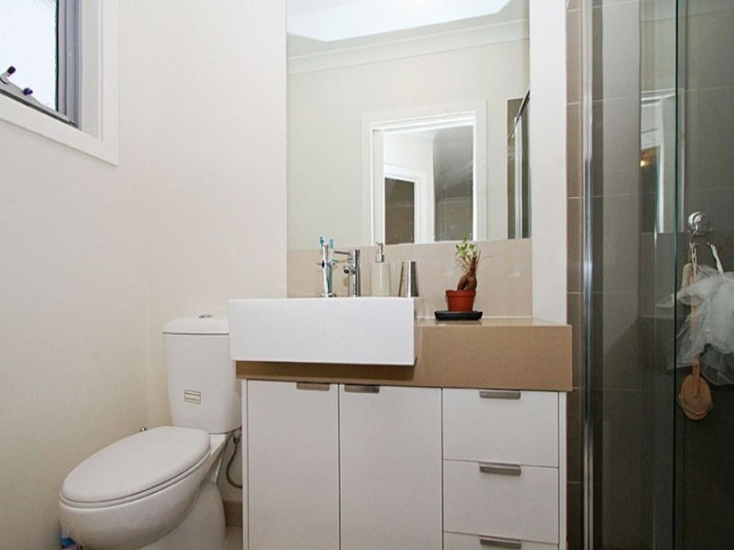 2/15 North Road, Reservoir, VIC 3073, Reservoir - Thumbnail 8
