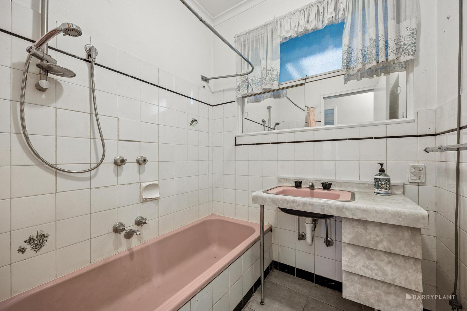 2/15 Poplar Street, Box Hill, VIC 3128, Box Hill - Thumbnail 6