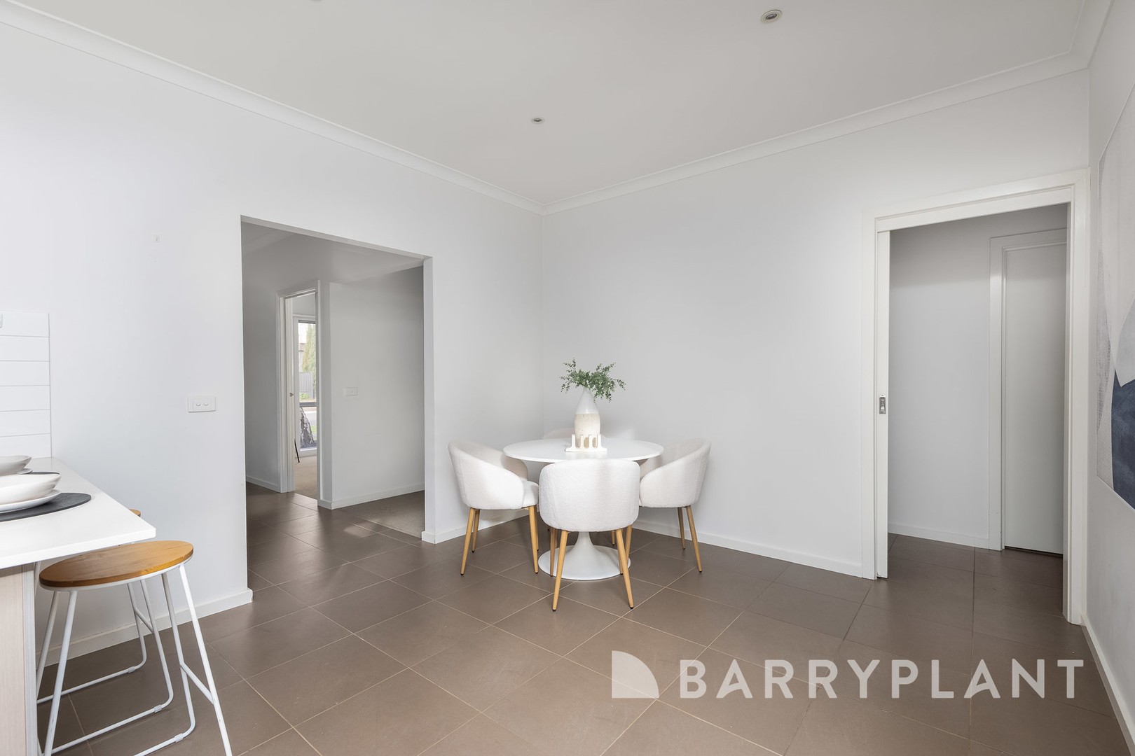 2/15 San Sebastian Drive, Point Cook, VIC 3030, Point Cook - Thumbnail 7