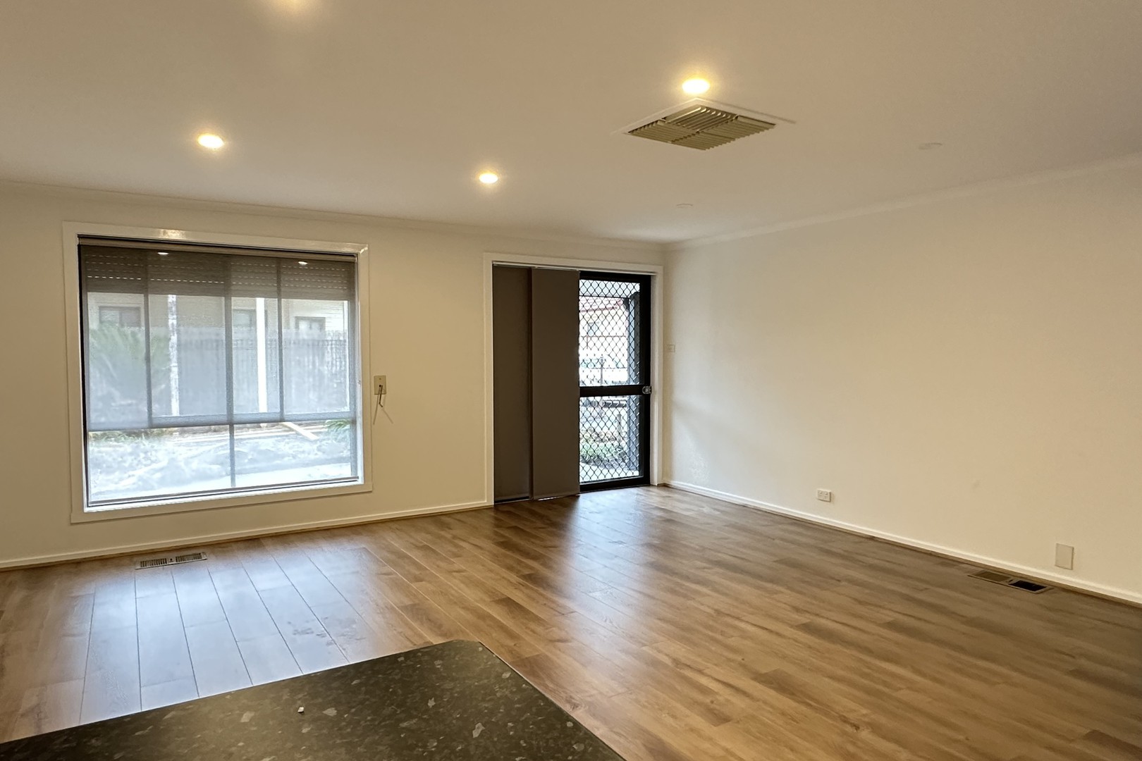 2/15 Spring Street, Thomastown, VIC 3074, Thomastown - Thumbnail 5
