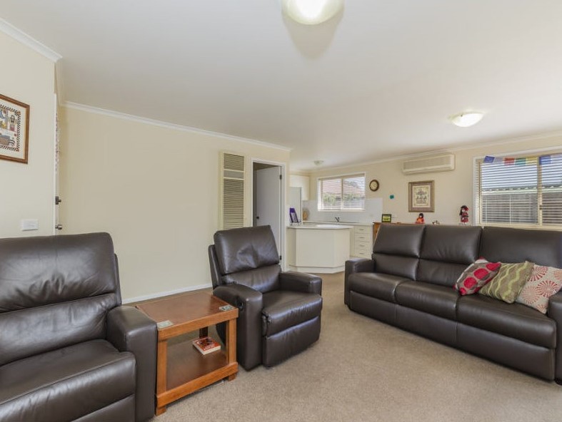 2/15 The Esperence, Lara, VIC 3212 - Thumbnail 1 - 04/08/2022