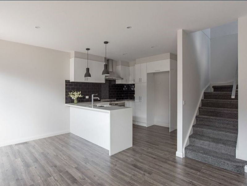 2/15 Ware Crescent, Ringwood East, VIC 3135, Ringwood East - Thumbnail 2