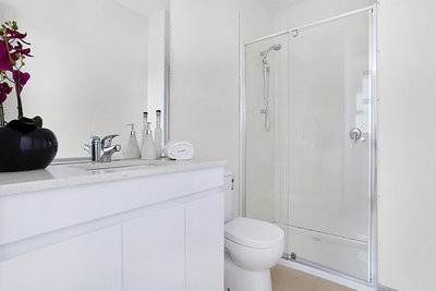 2/151 View Street, Glenroy, VIC 3046, Glenroy - Thumbnail 4