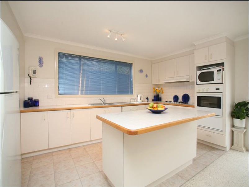 2/152 Dandelion Drive, Rowville, VIC 3178, Rowville - Thumbnail 2