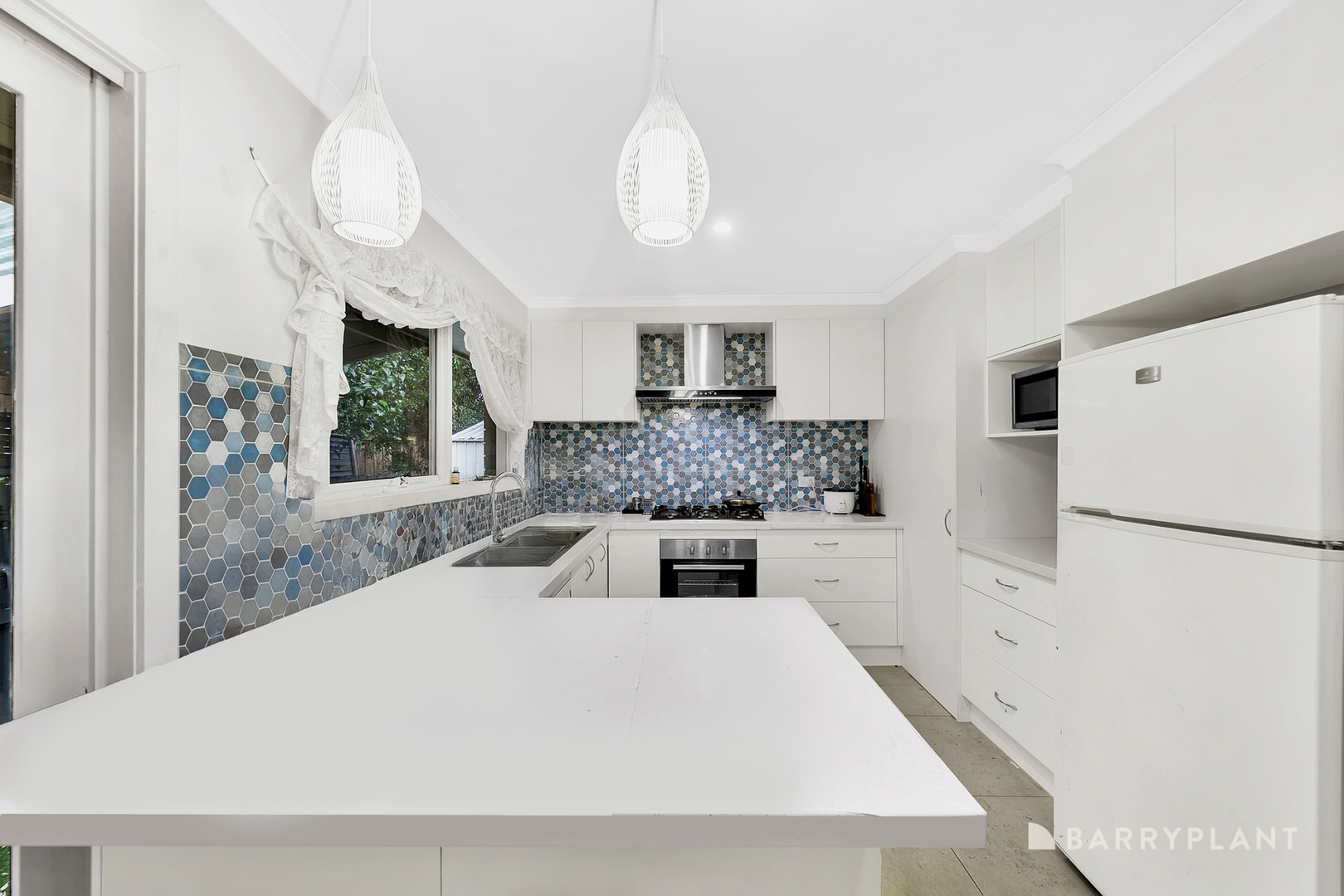 2/152 Nell Street, Greensborough, VIC 3088, Greensborough - Thumbnail 2