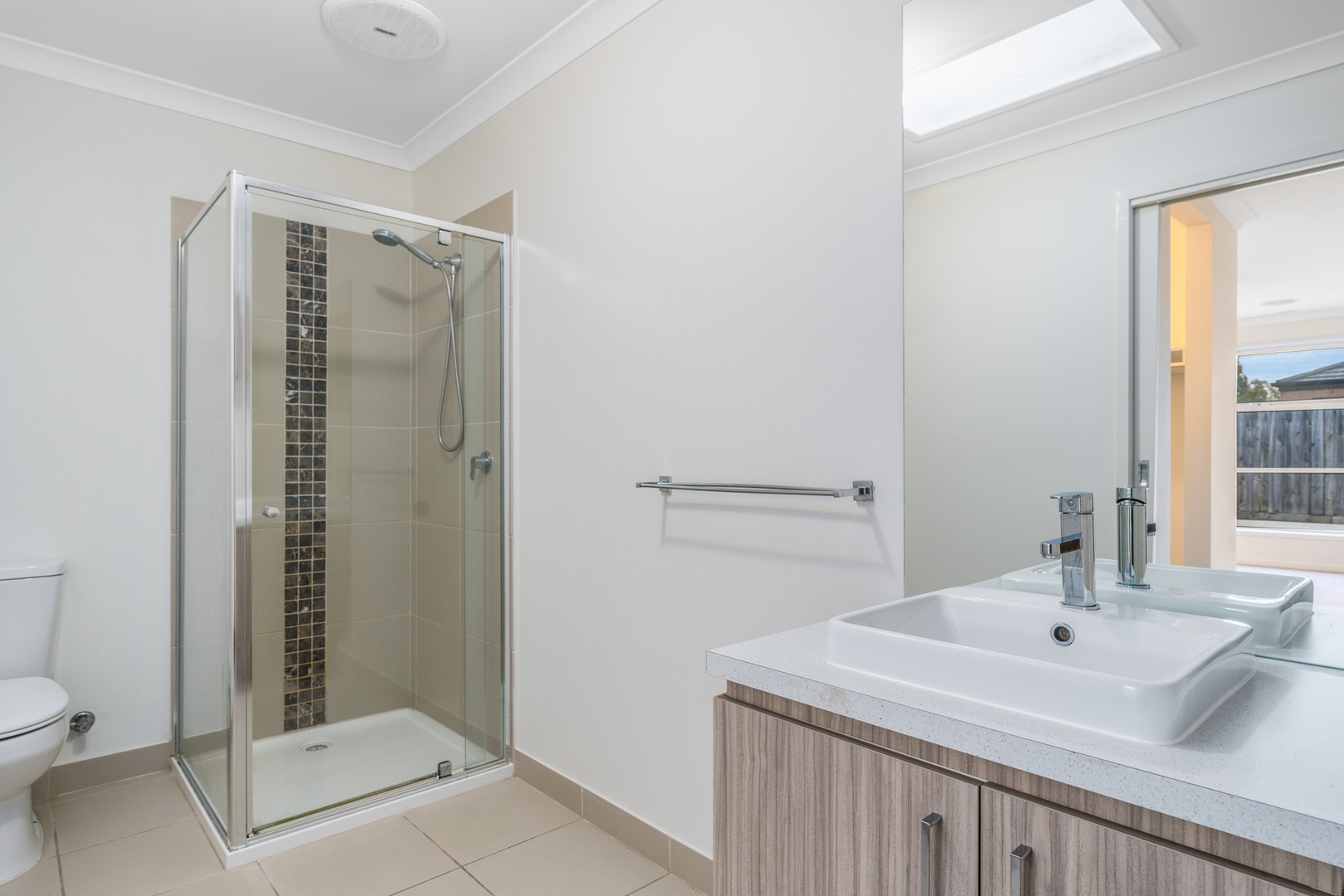 2/153 Barwarre Road, Marshall, VIC 3216, Marshall - Thumbnail 7