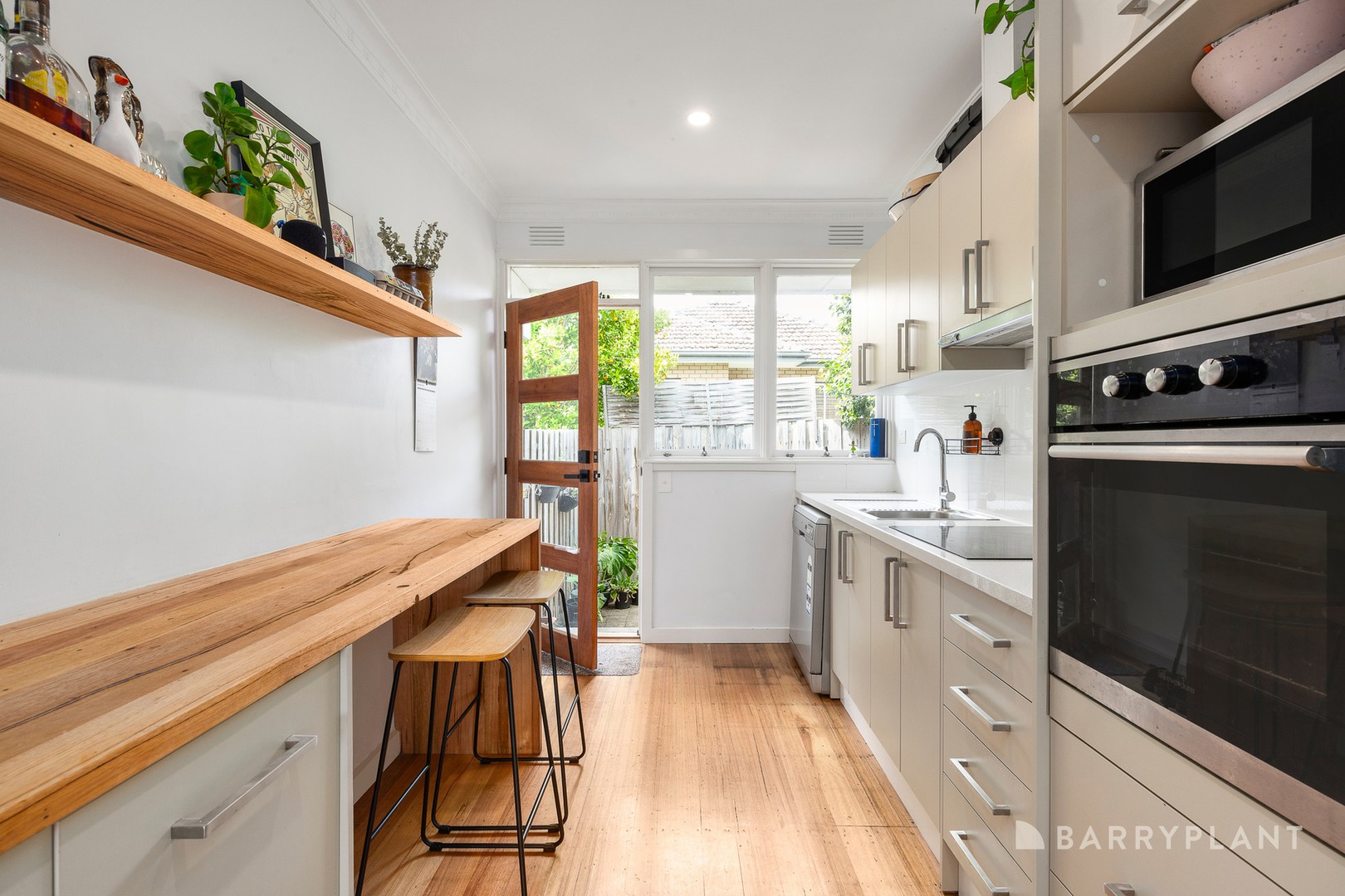 2/156 Barrow Street, Coburg, VIC 3058, Coburg - Thumbnail 3