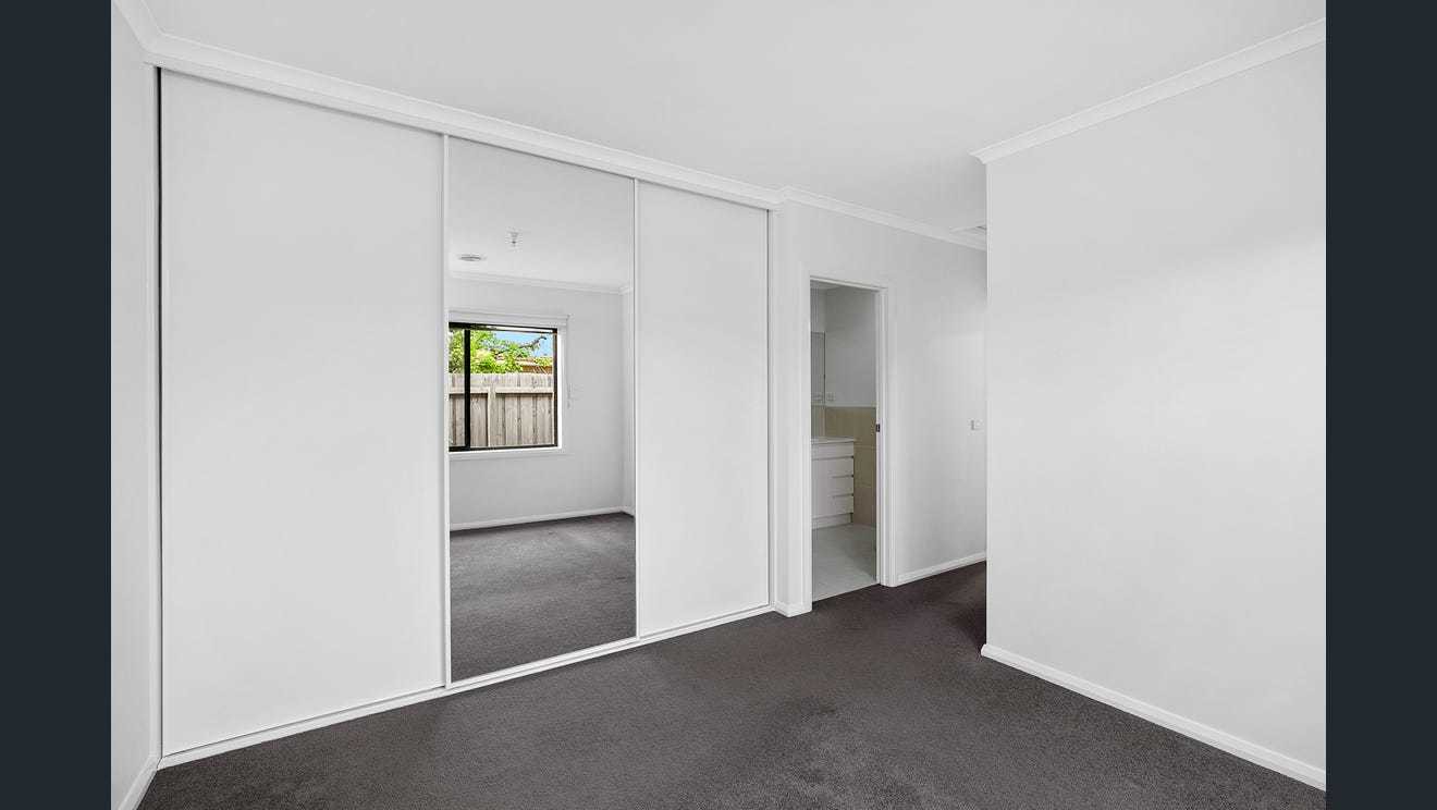 2/158 Separation Street, North Geelong, VIC 3215, North Geelong - Thumbnail 5