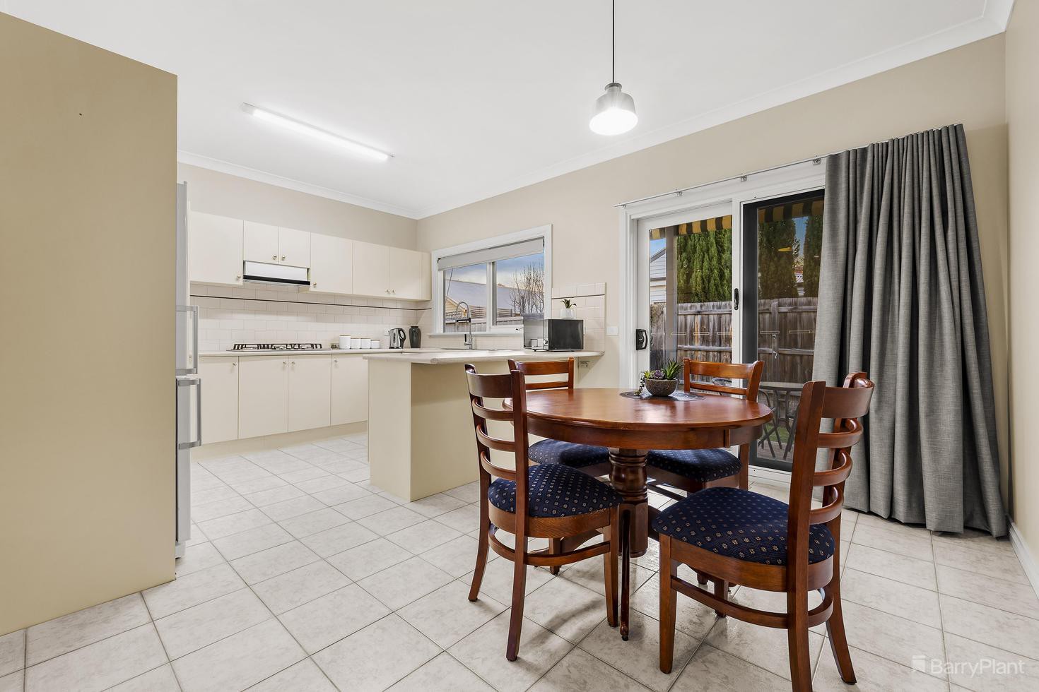 2/16 Cook Road, Mitcham, VIC 3132, Mitcham - Thumbnail 4