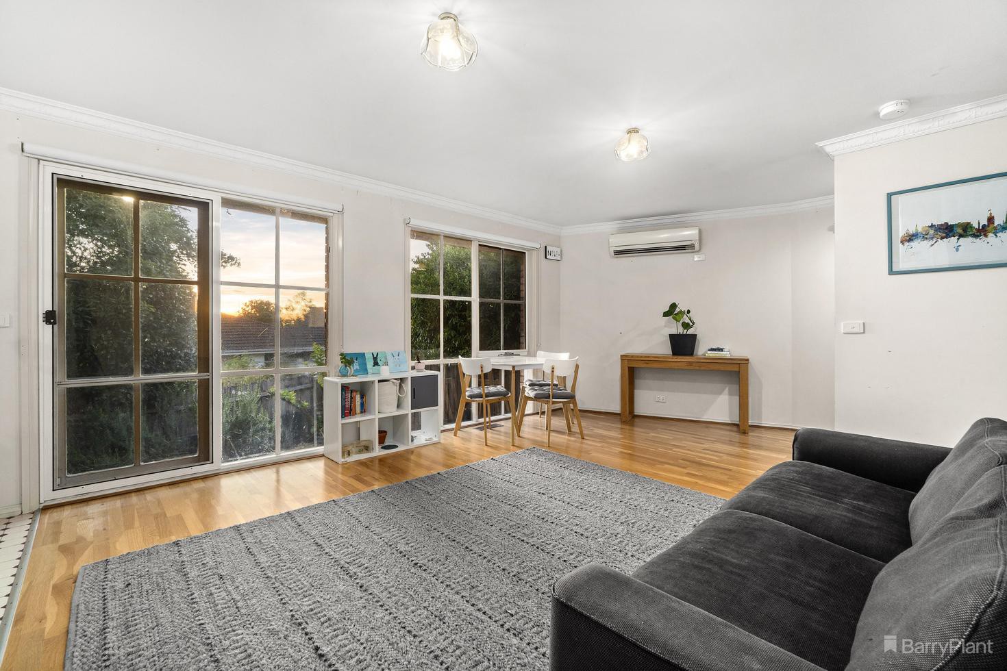 2/16 Cresswell Crescent, Mitcham, VIC 3132, Mitcham - Thumbnail 2