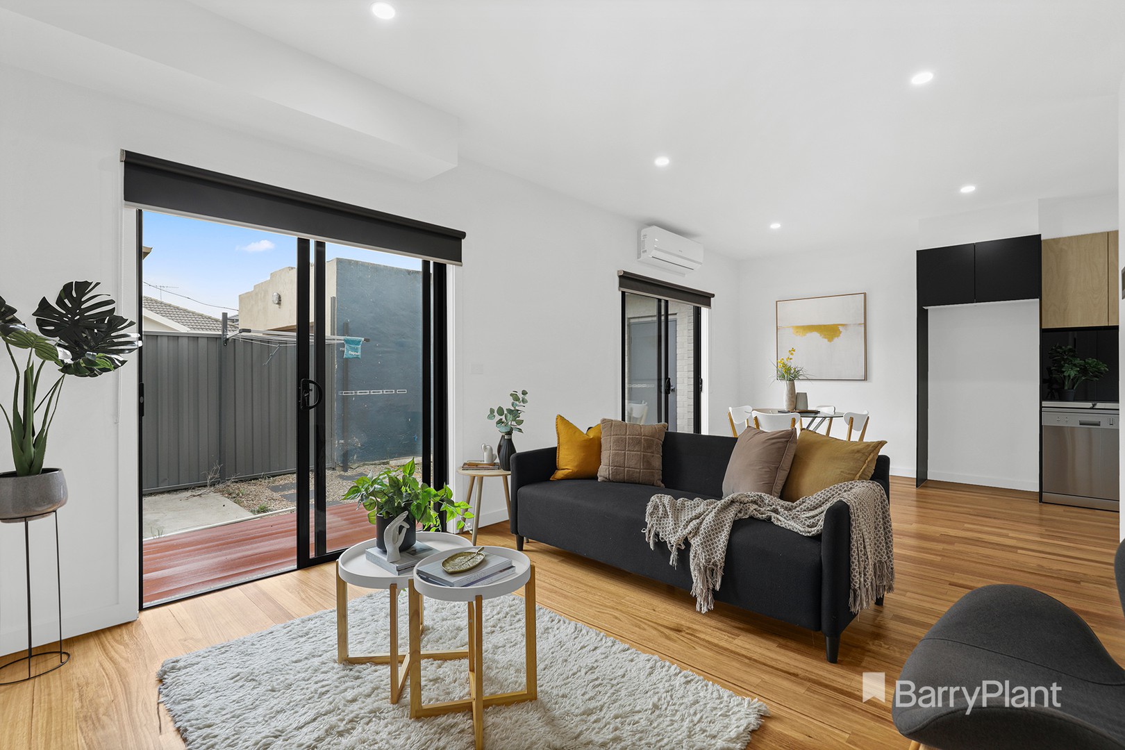 2/16 Isla Avenue, Glenroy, VIC 3046, Glenroy - Thumbnail 3