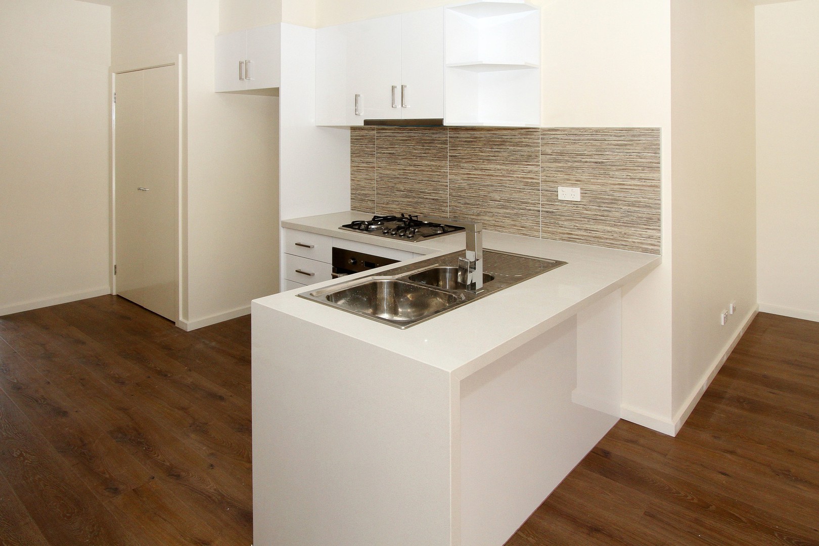 2/16 Jinghi Road, Reservoir, VIC 3073, Reservoir - Thumbnail 3