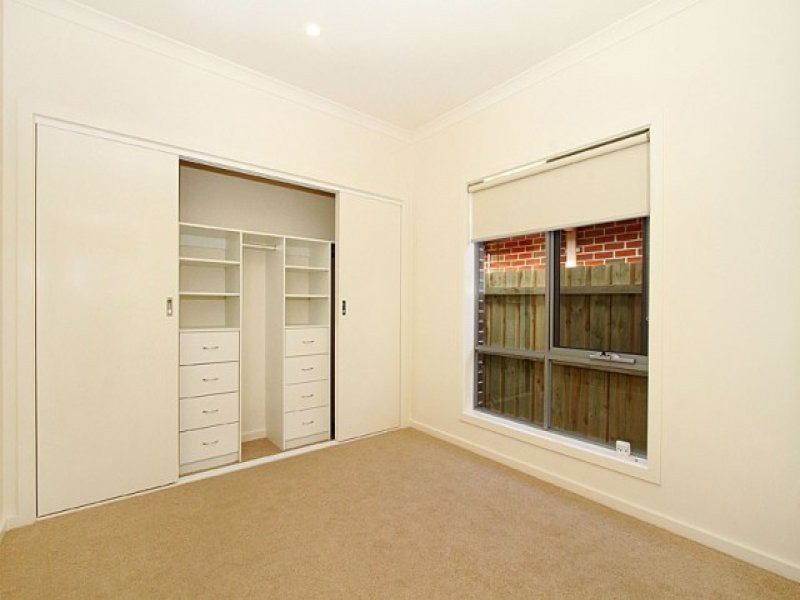 2/16 Jinghi Road, Reservoir, VIC 3073, Reservoir - Thumbnail 4