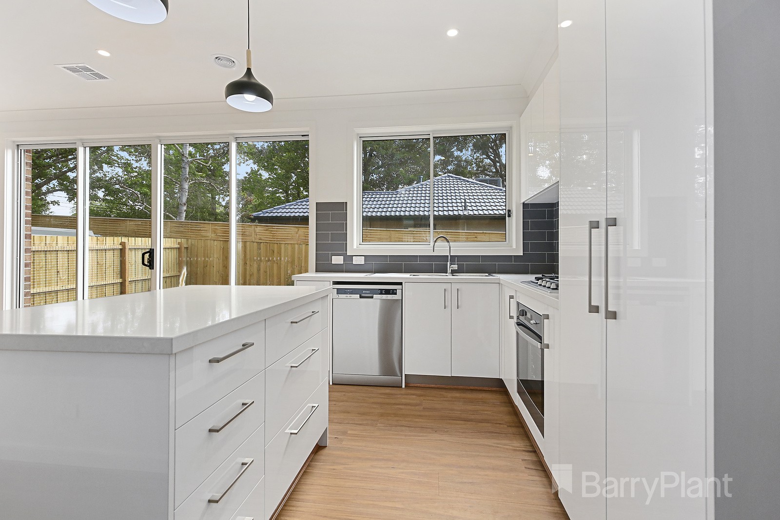 2/16 Joffre Street, Croydon, VIC 3136, Croydon - Thumbnail 2