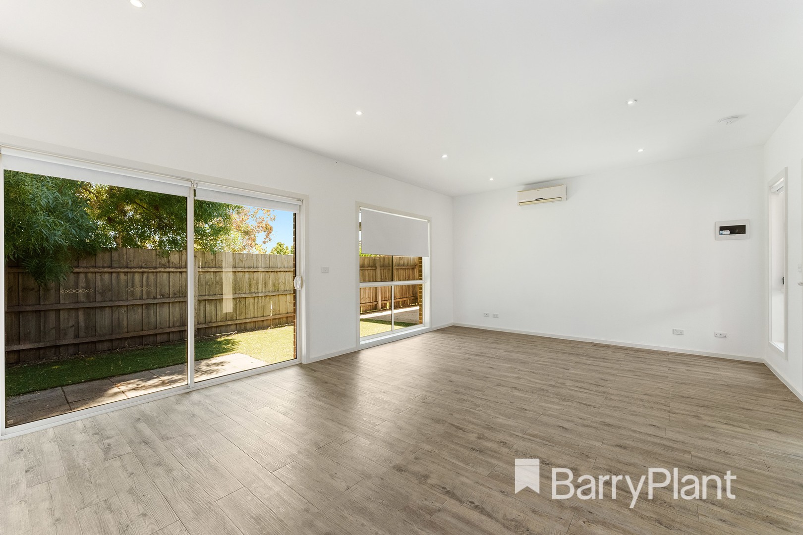 2/16 Montasell Avenue, Deer Park, VIC 3023 - Thumbnail 1 - 14/12/2021