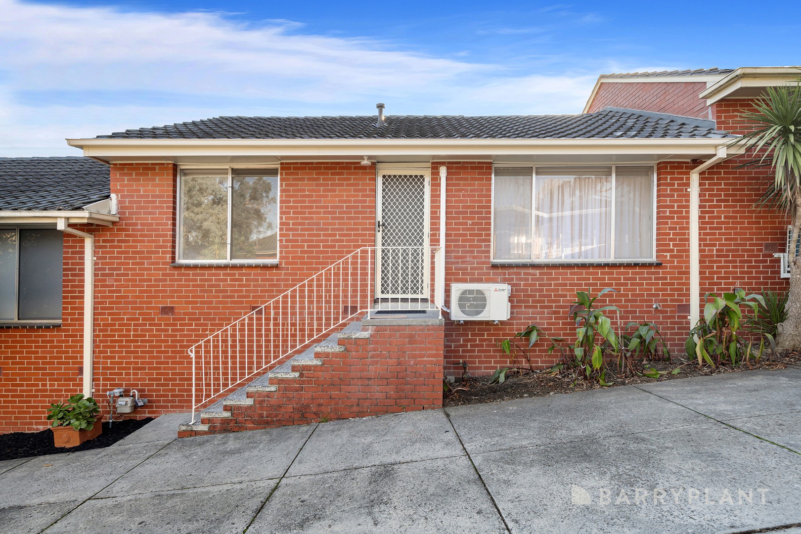2/16 Newman Road, Mooroolbark, VIC 3138, Mooroolbark - Thumbnail 2