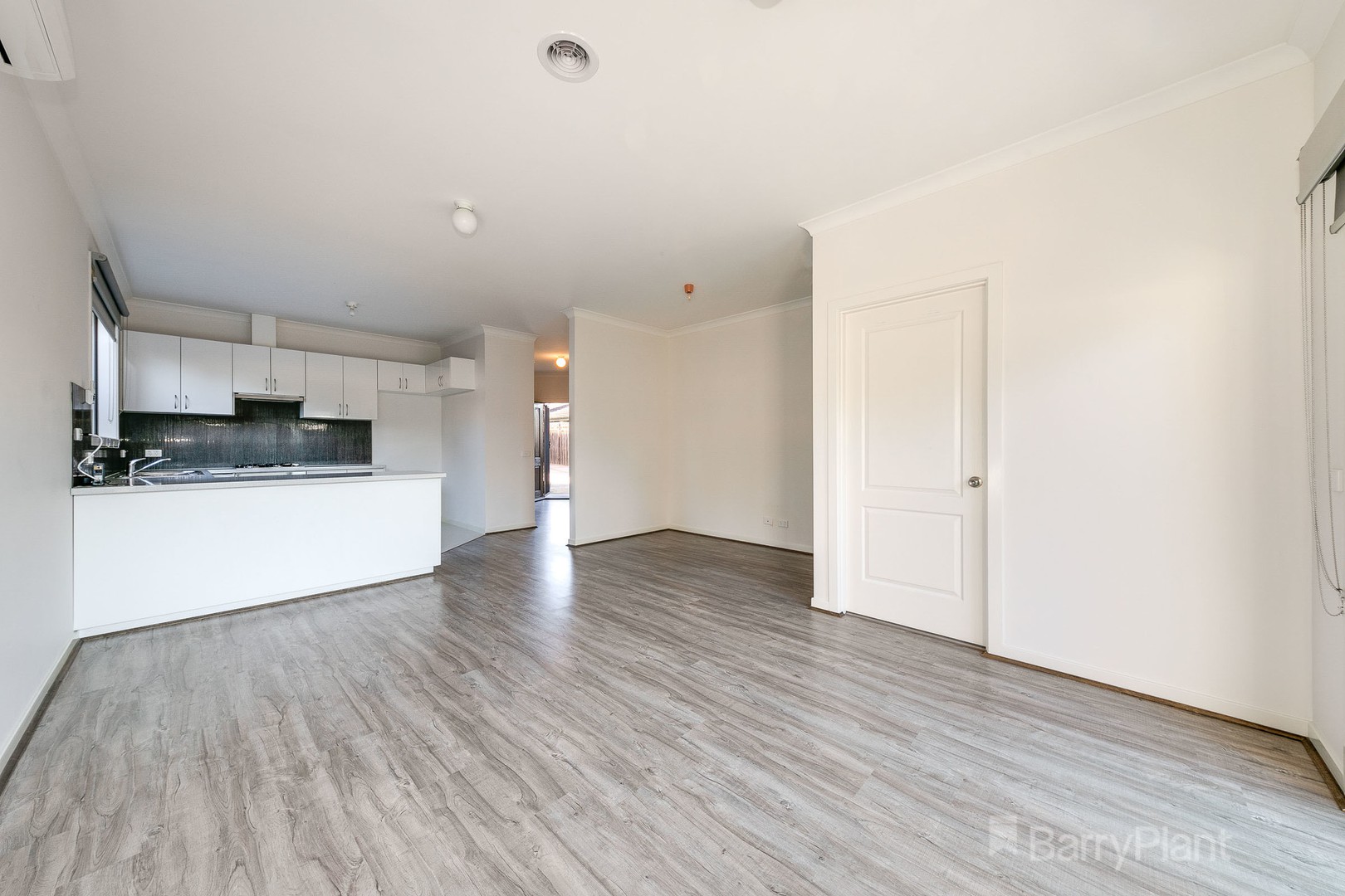 2/16 St Johns Court, Narre Warren, VIC 3805, Narre Warren - Thumbnail 3